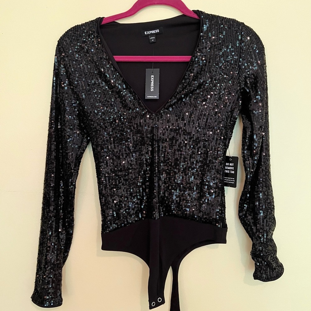 Express black sequin v neck bodysuit size XS XXS